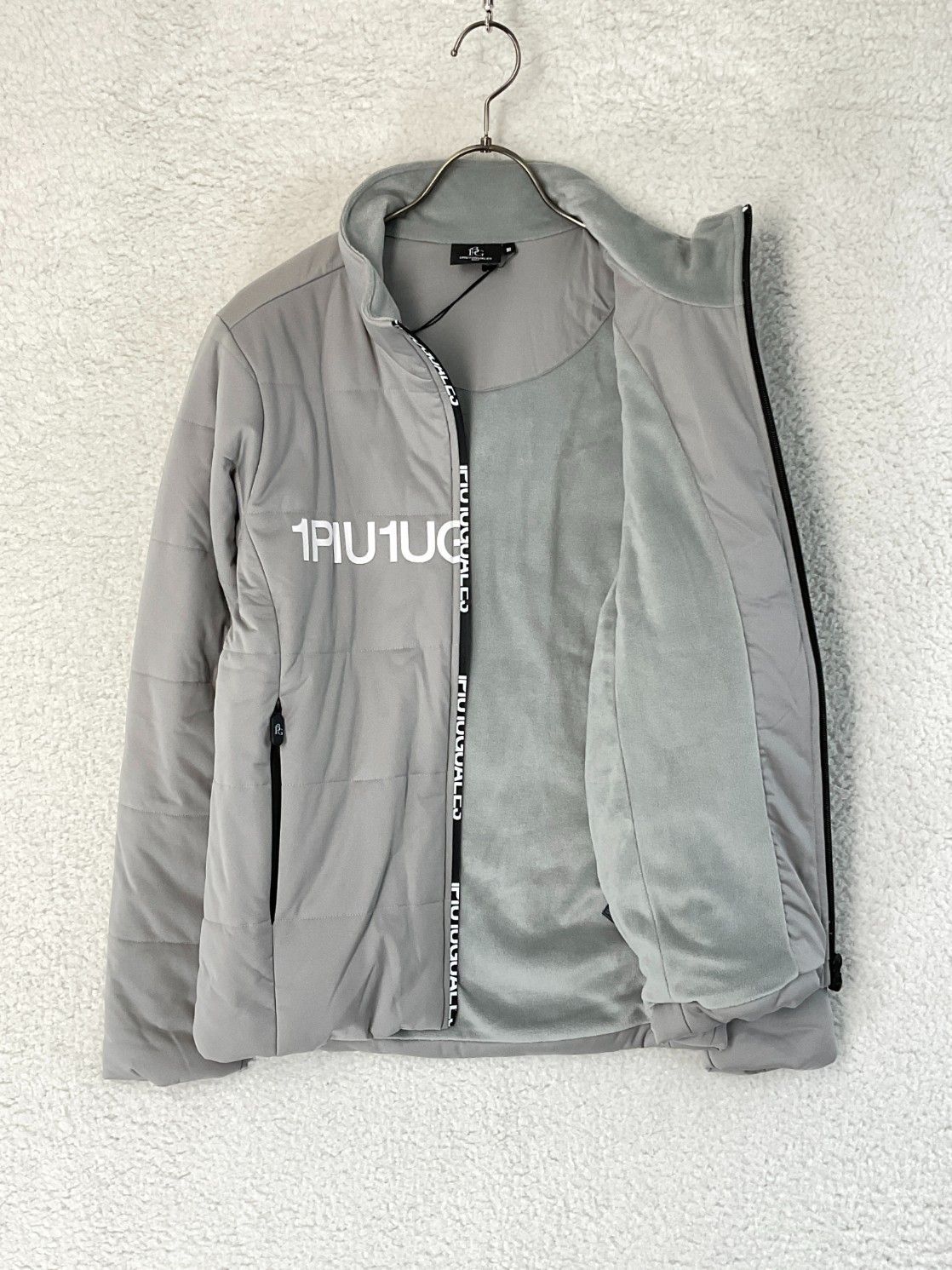【未使用】1PIU1UGUALE3 GOLF ジップシャークパーカー サイズ3 未使用】1PIU1UGUALE3 GOLF ジップシャークパーカー サイズ3