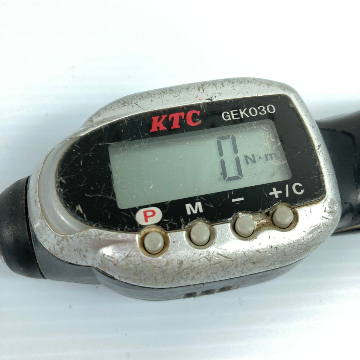 KTC ケーティーシー デジラチェ 9.5sq 2~30Nm 取説・ケース付き