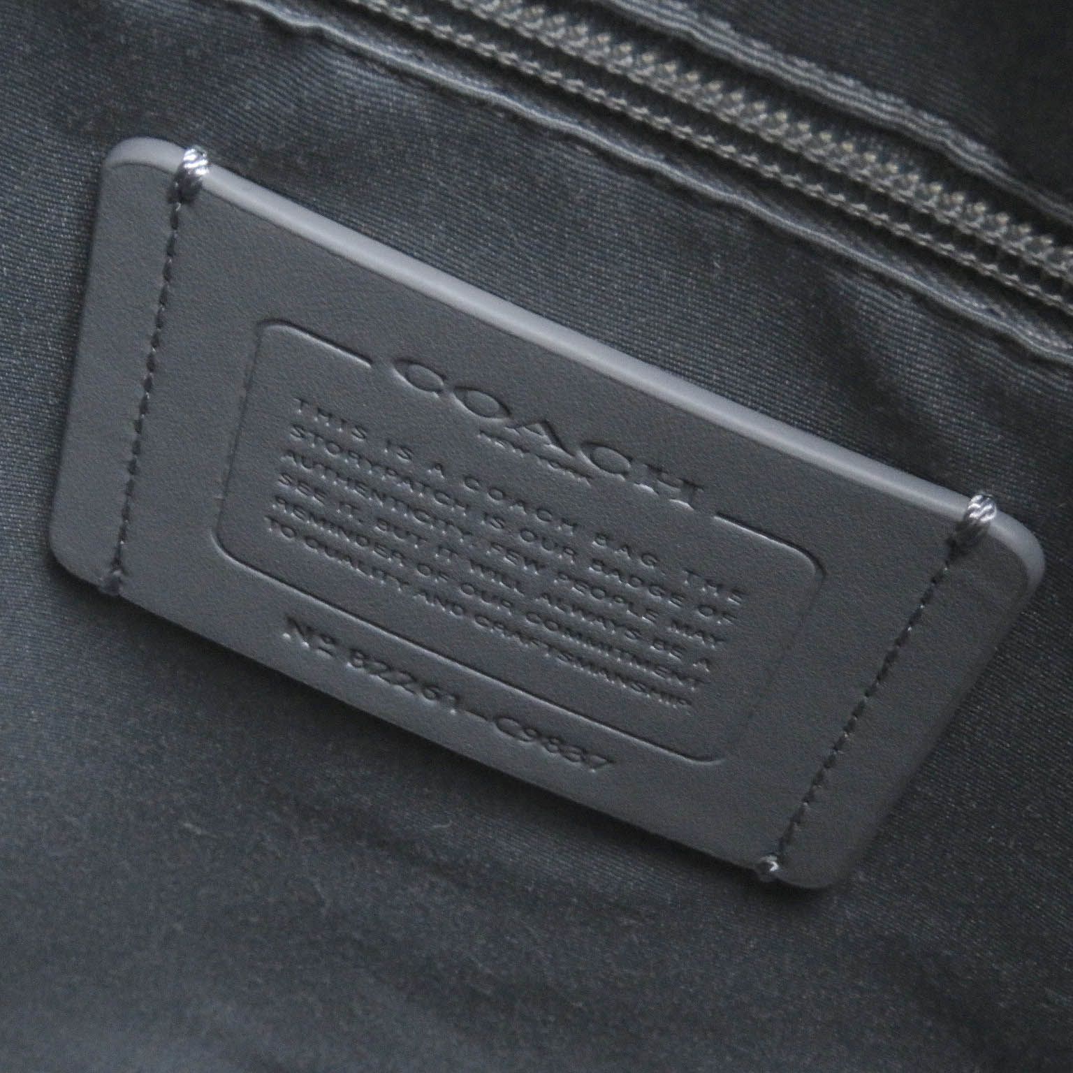 極美品□COACH コーチ C9837 Track Backpack In Blocked Signature  