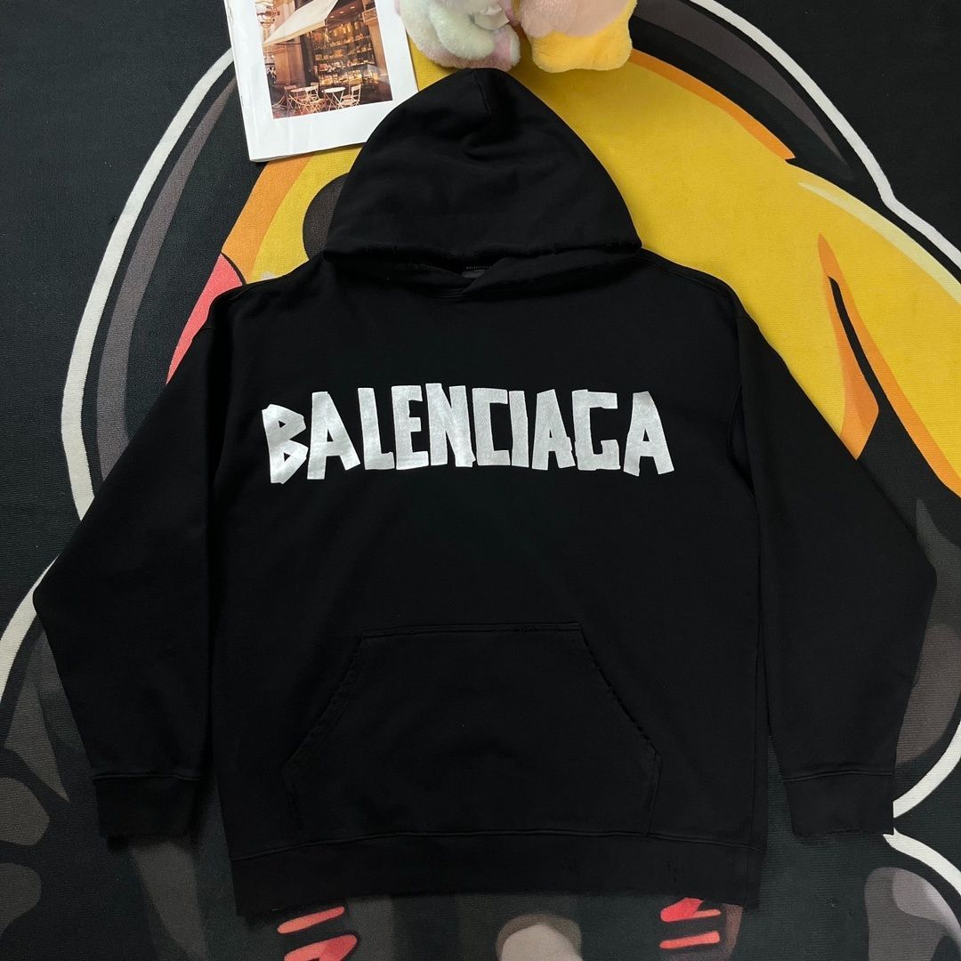 BALENCIAGA パーカー フーディー プルオーバー ロゴ - メルカリ