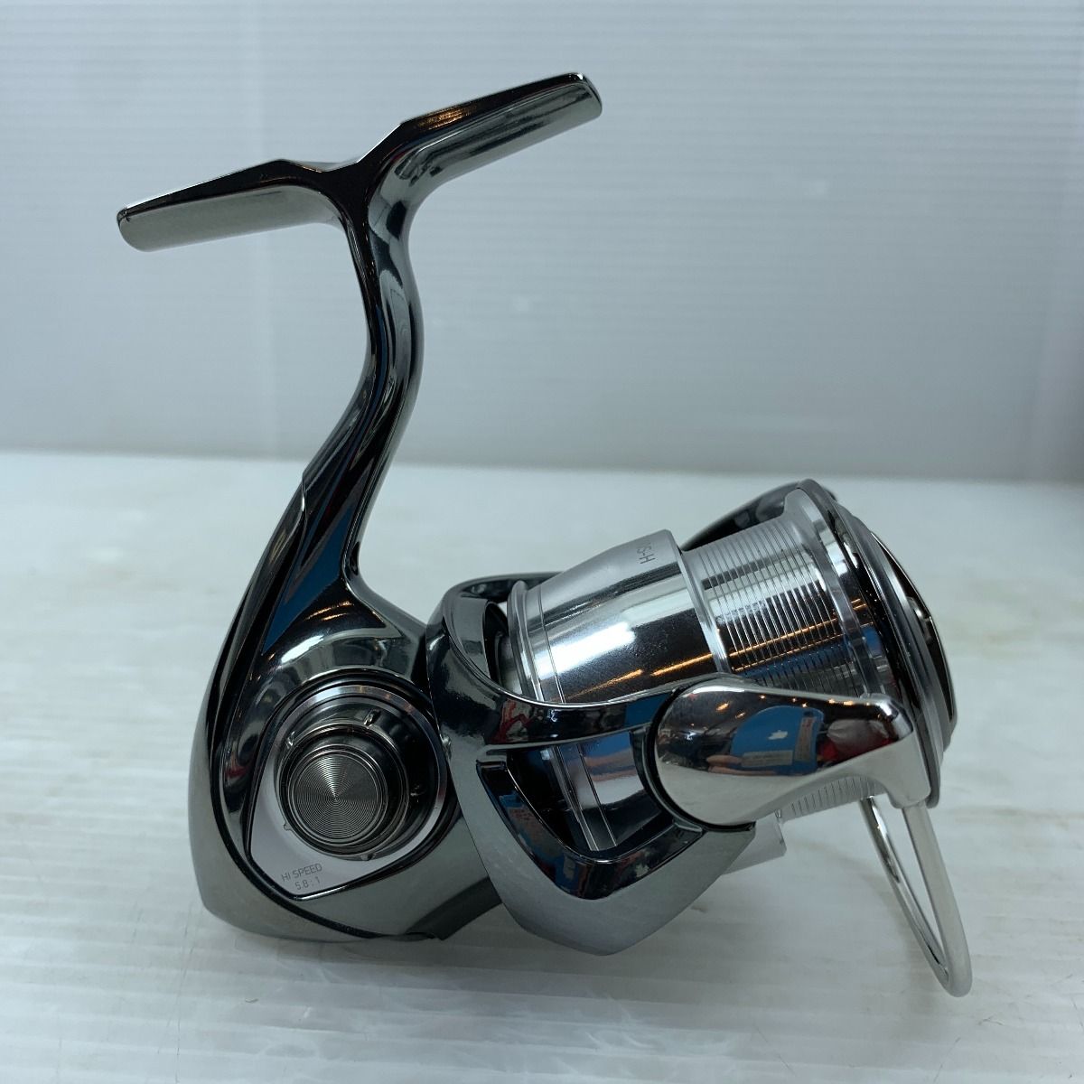 ττDAIWA ダイワ リール スピニングリール 箱付 22イグジスト