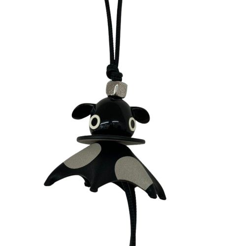♪LOEWE ロエベ チャーム ポルカ パズ バッグチャーム ひつじ - メルカリ