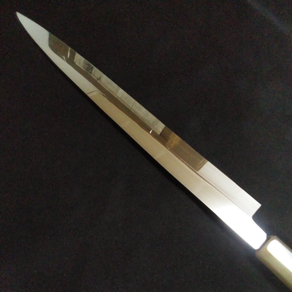 黒檀上下白水牛柄