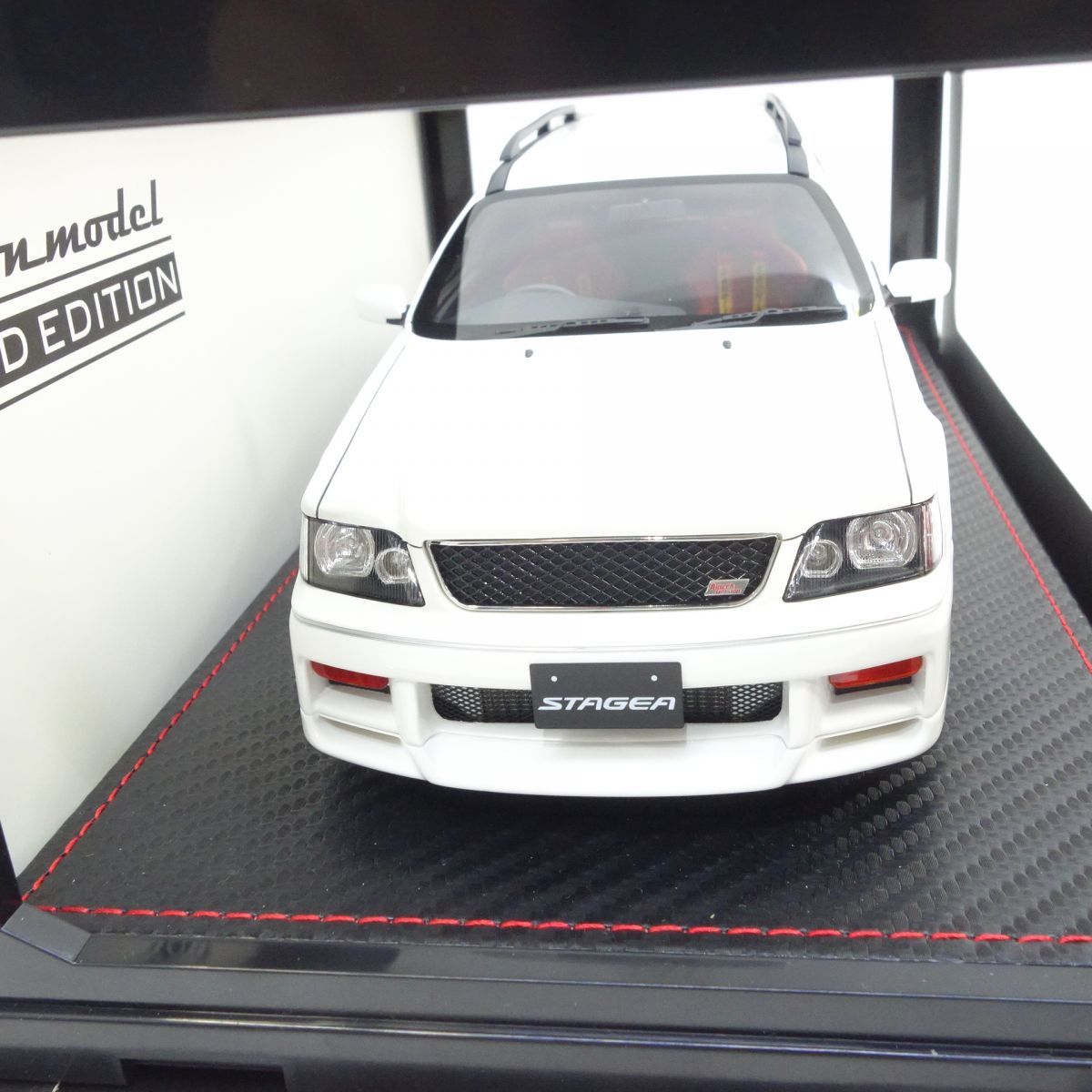 イグニッションモデル 1/18スケール Nissan STAGEA 260RS WGNC34