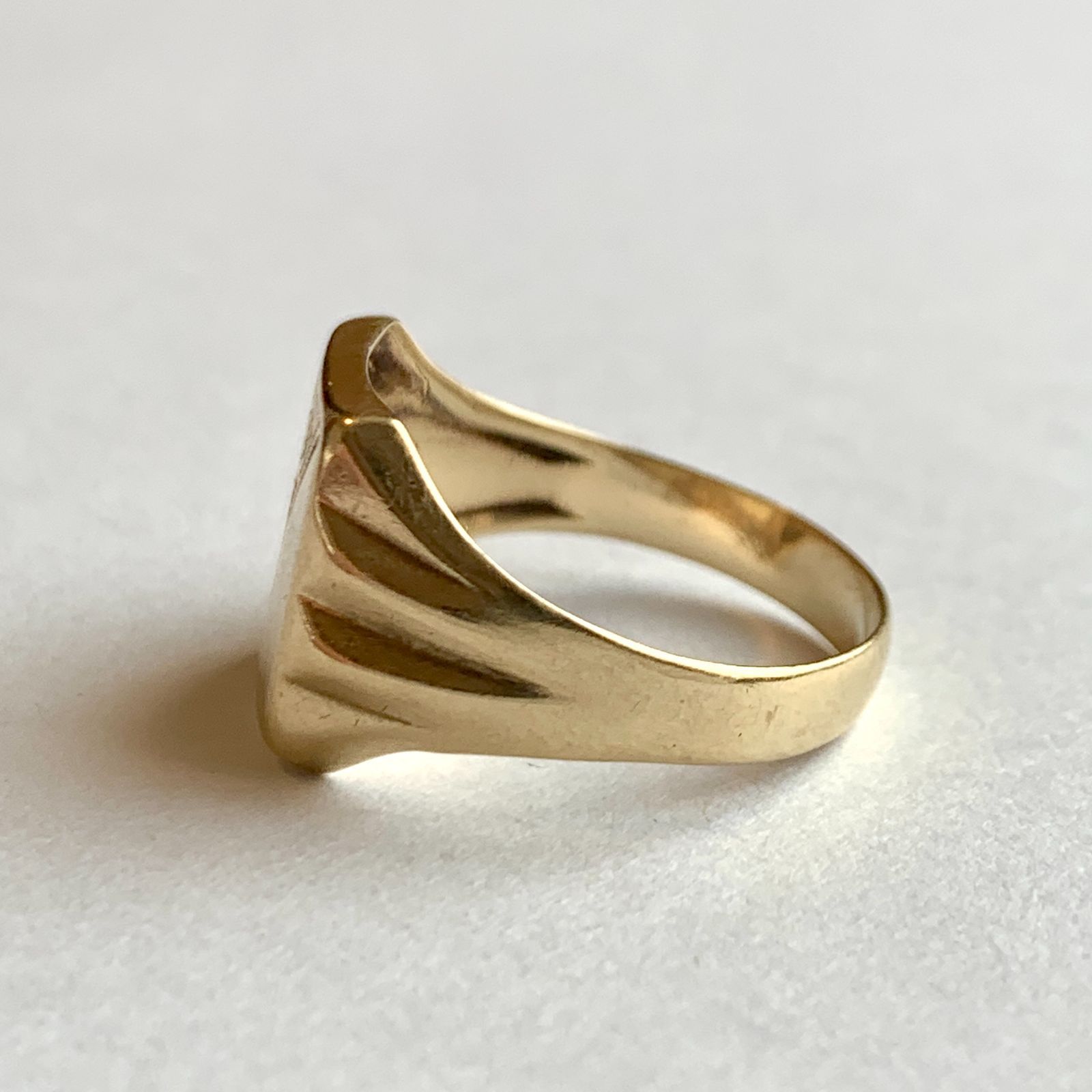 Vintage gold 10kgf 50s 60sヴィンテージシグネットリング Vintage gold 10kgf 50s 60sヴィンテージシグネットリング
