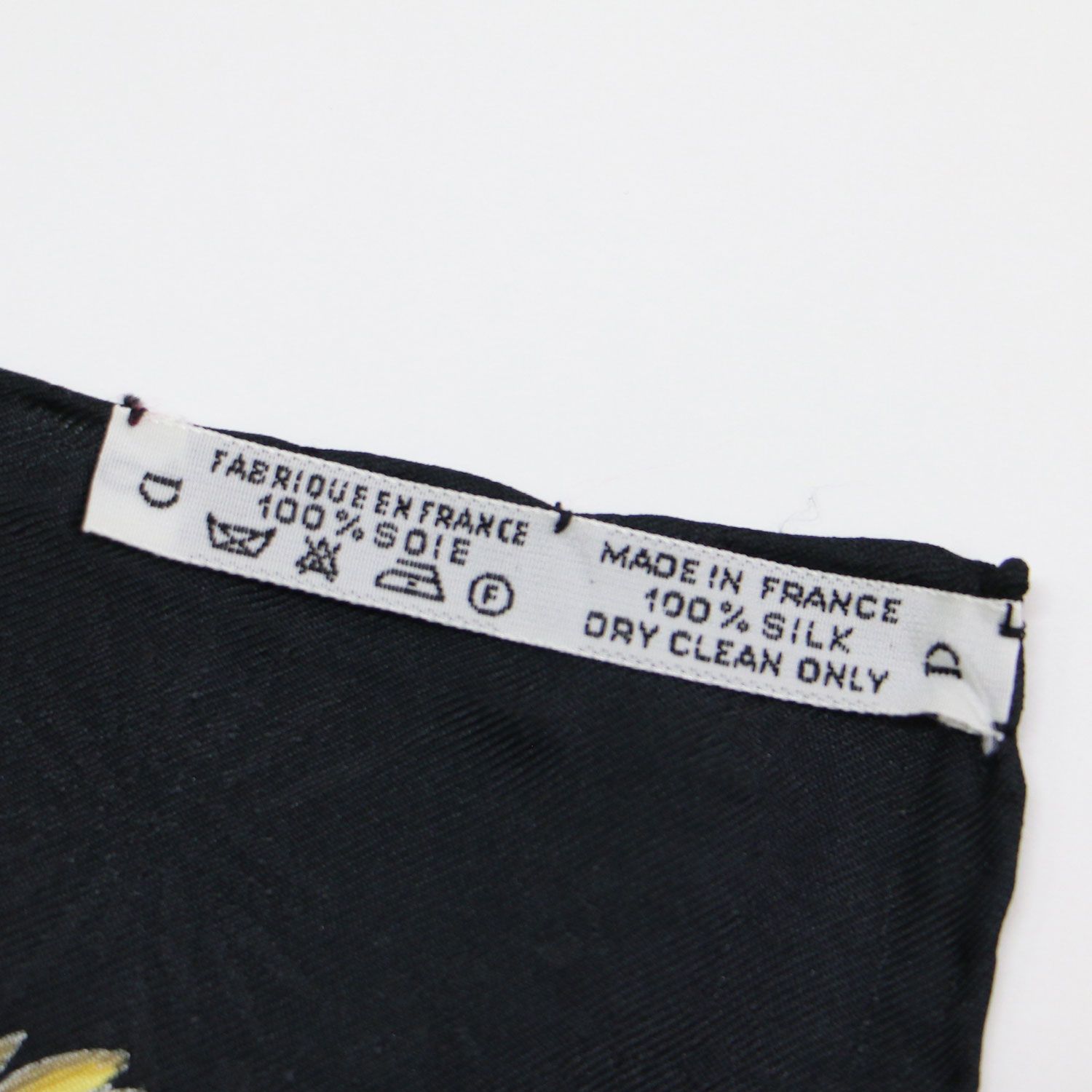 エルメス　カレ90　LA CLE DES CHAMPS　自由の天地への鍵 エルメス カレ90 LA CLE des CHAMPS 自由の天地への鍵の買取参考価格