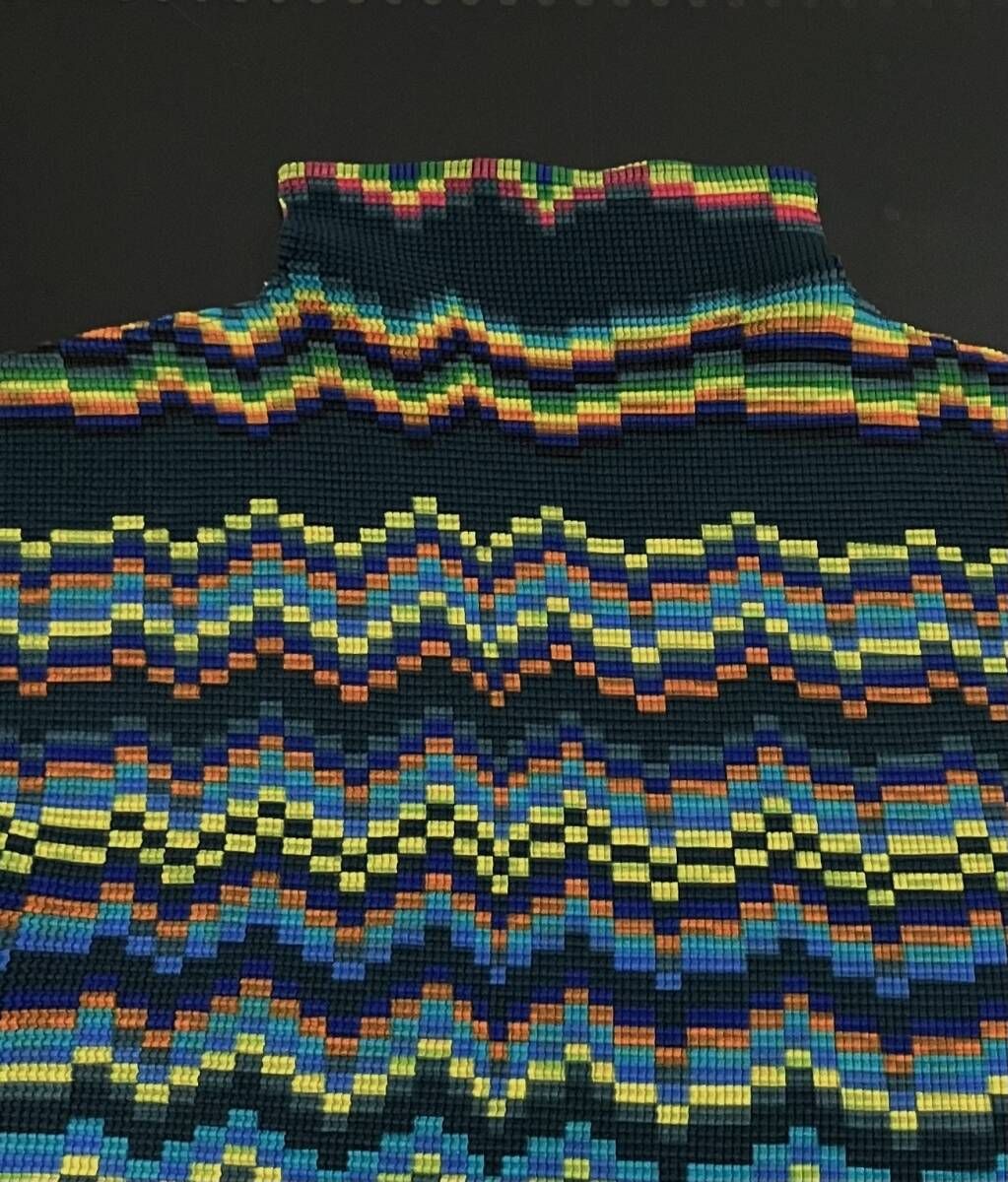  me ミー ISSEY MIYAKE イッセイミヤケ デジタル 総柄 ハイネック 半袖Tシャツ カットソー サイズ表記なし フィリピン製 マルチ 長袖 Tシャツ カットソー