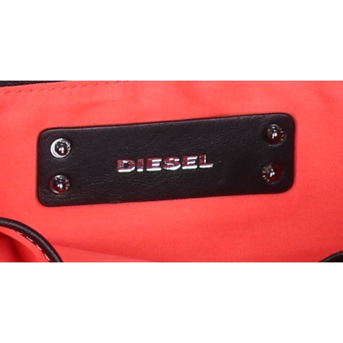DIESEL ディーゼル