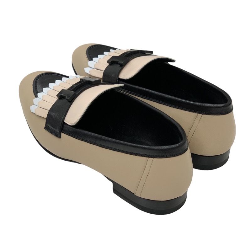 未使用 エルメス ロワイヤル レザー H金具 フリンジ ローファー ベージュ 楽天市場】エルメス HERMES ロワイヤル ローファー 革靴 靴