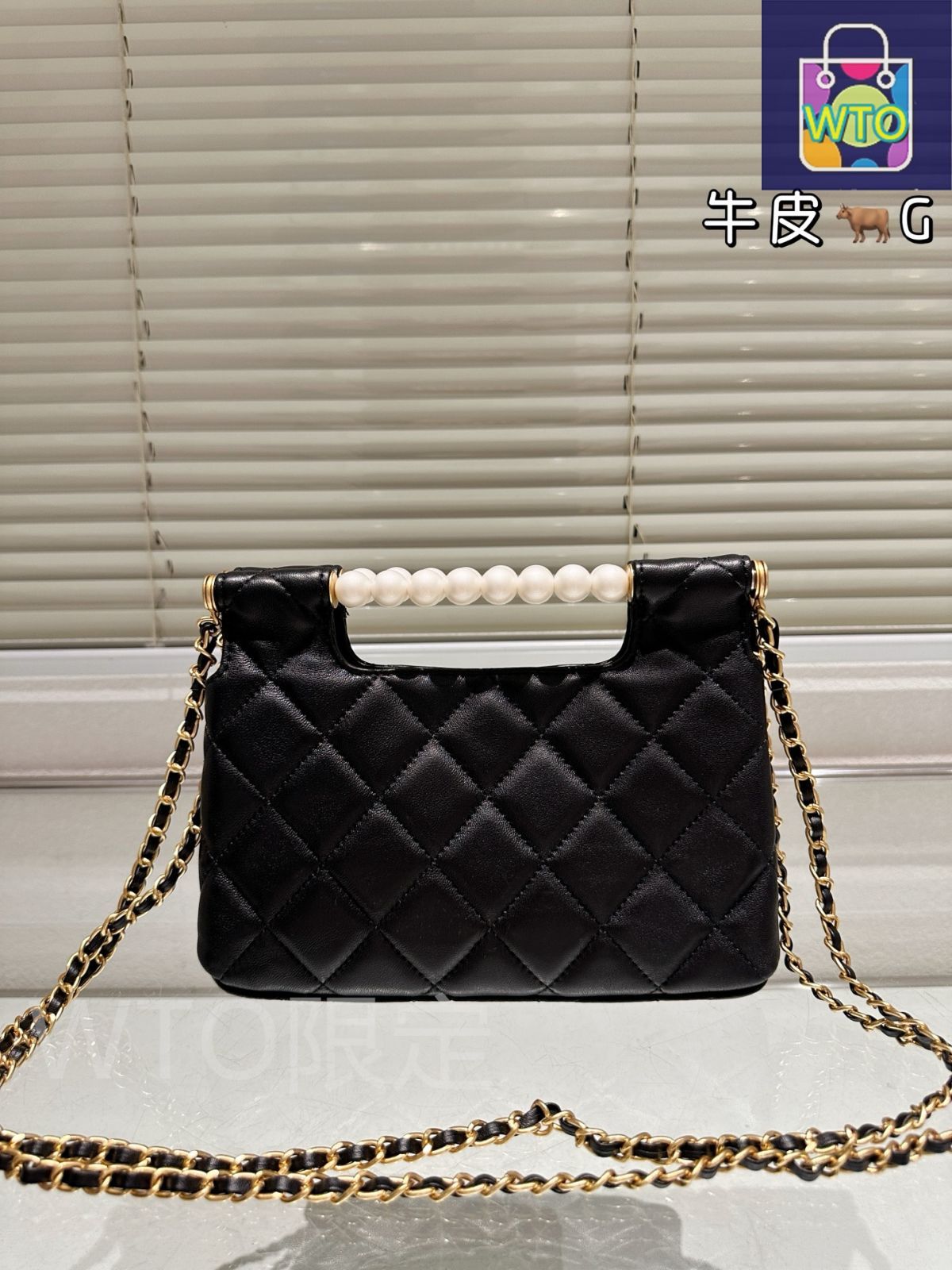 【パールがアクセント★パーティーも】CHANEL クラッチバッグ 210.jpg