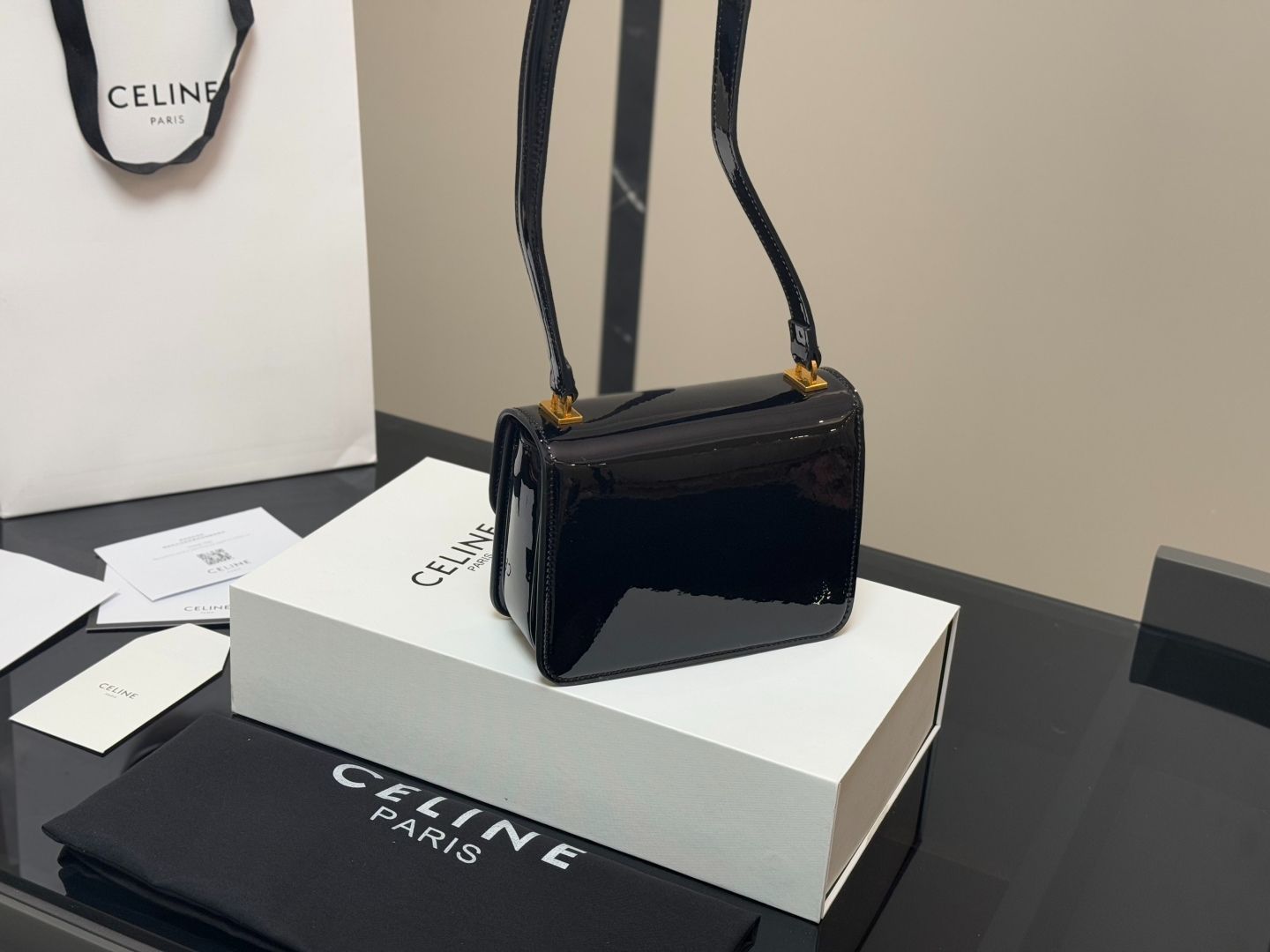 CELINE★ミニ トリオンフ ラミネート リザードレザー★すぐ届く Celine] トリオンフ ミニバッグ - 専用ボックス付き | セリーヌ