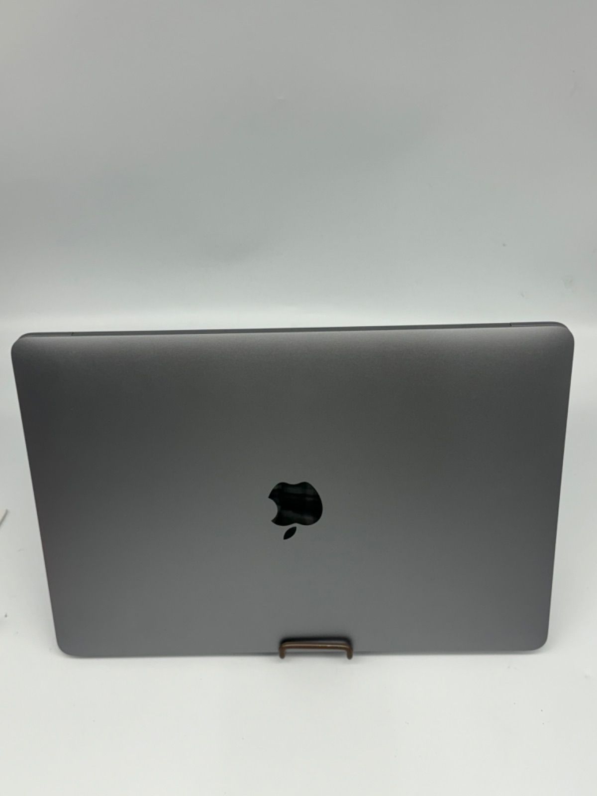 中古Apple MacBook Pro 13-inch (2016) 2 thunderbolt 3ポート 中古Apple MacBook Pro 13-inch (2016) 2 thunderbolt 3ポート