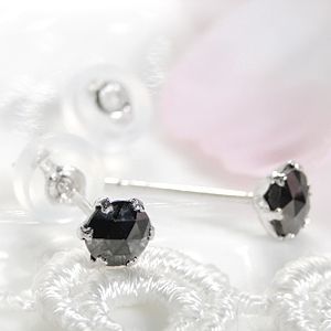 大放出セール K18WGブラックダイヤモンドピアス0.30ctAAA アクセサリー