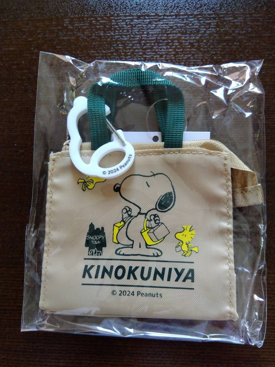 【新品未開封】SNOOPY スヌーピー  紀ノ国屋 バッグ ベージュ PEANUTS×紀ノ国屋】スヌーピー ショルダー付ミニバッグ ベージュ