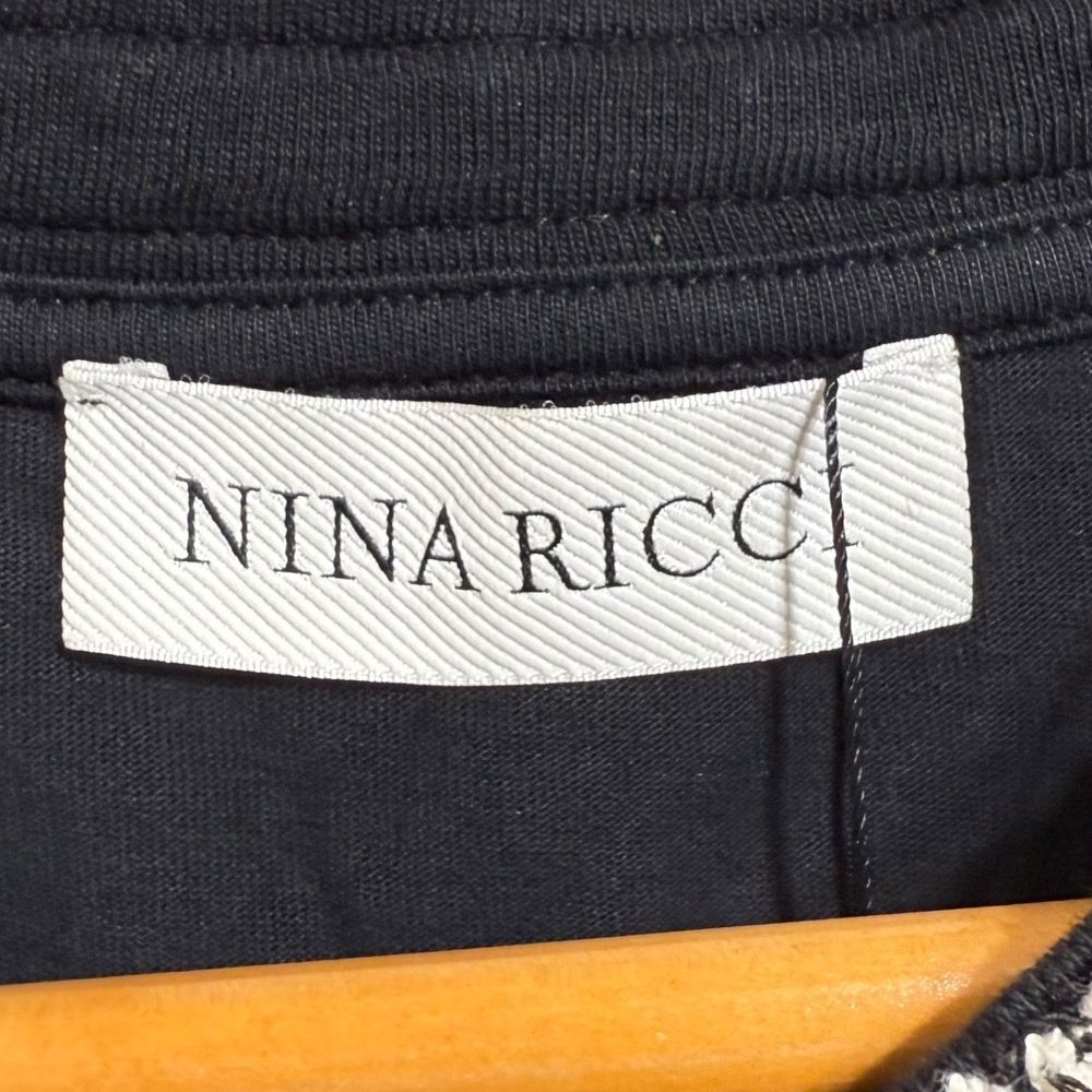 未使用 24AW NINA RICCI ニナリッチ 半袖 ビジュー Tシャツ カットソー S ブラック レディース 古着 中古 NINA RICCI - 未使用 24AW NINA RICCI ニナリッチ 半袖 ビジュー
