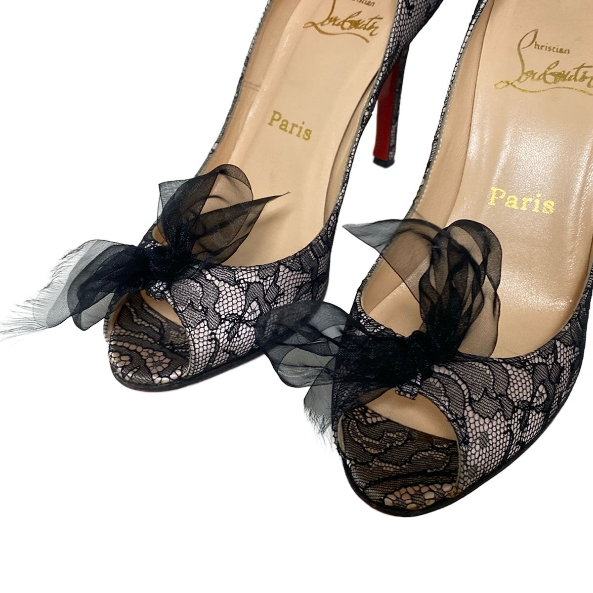 【新色追加】 CHRISTIAN LOUBOUTIN クリスチャンルブタン パンプス 37 レディース - 黒 リボン