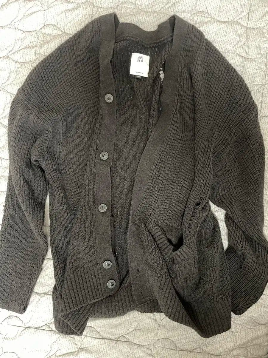 新品、未使用 2 POLYTERU ダメージド カーディガン ブラック