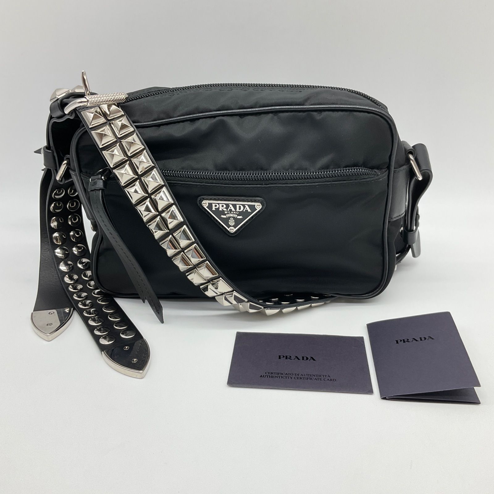 PRADA プラダ テスート ショルダーバッグ ロゴプレート スタッズ ナイロン 牛革 ブラック 1BC167 シルバー金具 【中古】Aランク  2_142 - メルカリ