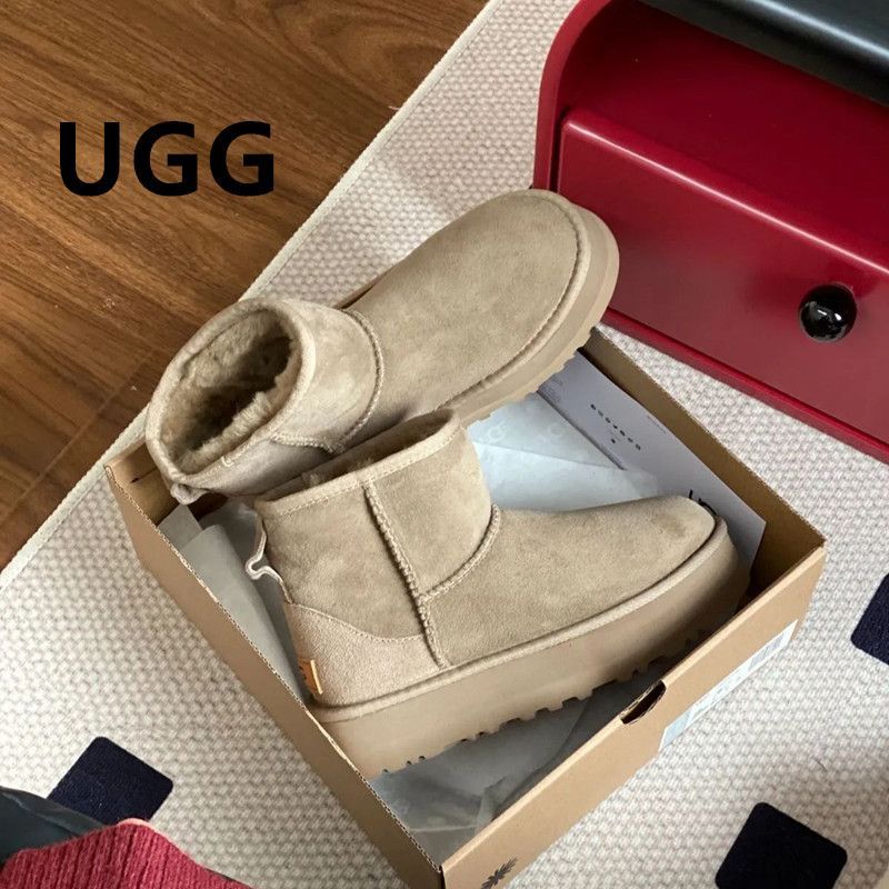 新品、UGG Classic Mini Platform 3cm アグ 厚底 ブーツ クラッシック