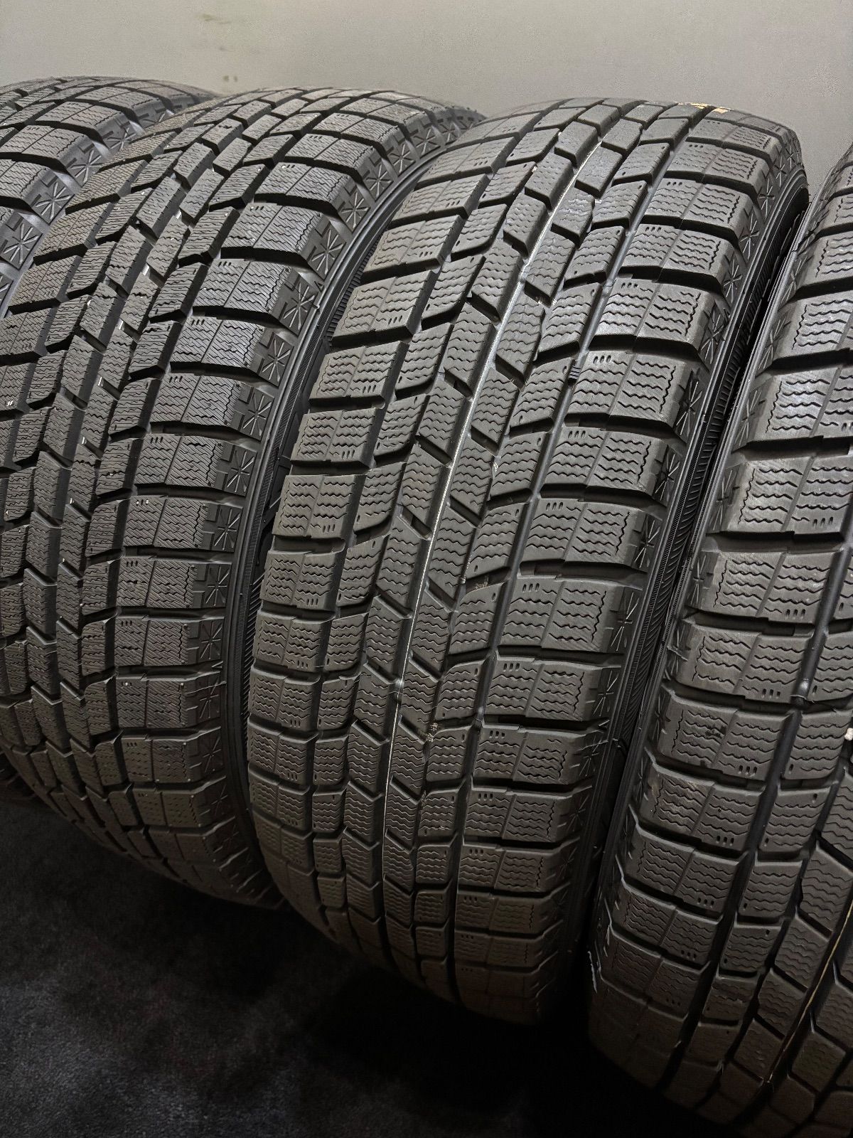 倉庫 195 65R15 GOODYEAR ICE NAVI 6 19年製 スタッドレス 4本 グッドイヤー アイスナビ プリウス ノア ヴォクシー 3-K199