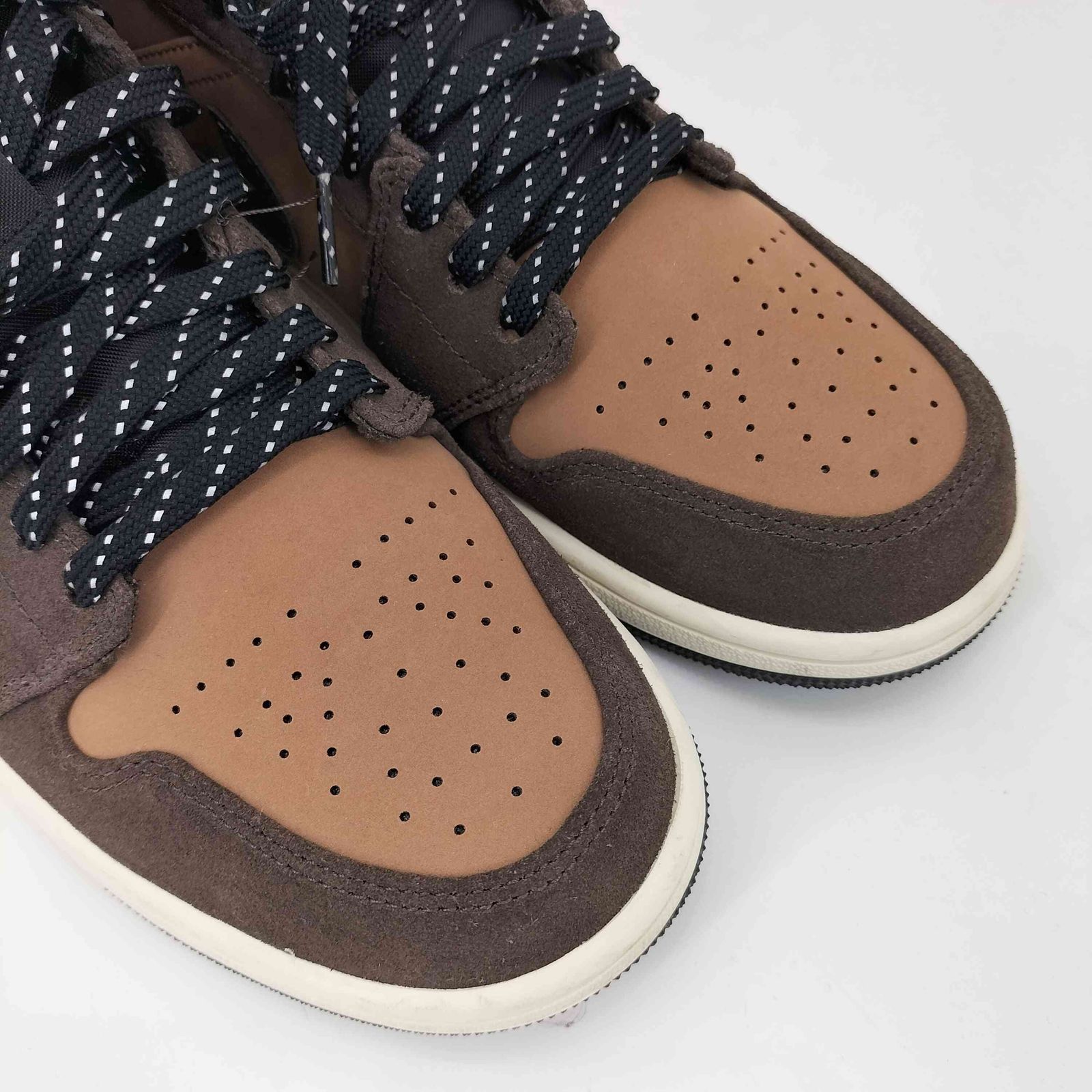 ジョーダンブランド JORDAN BRAND AIR JORDAN 1 MID SE DARK