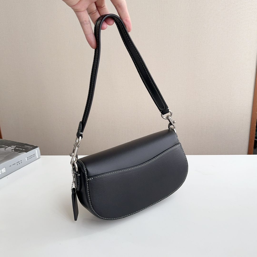 COACH コーチ エミーサドルバッグ ティーローズ 椿 2WAY ショルダーバッグ アウトレット品 ブラック 黒 CU536 - メルカリ