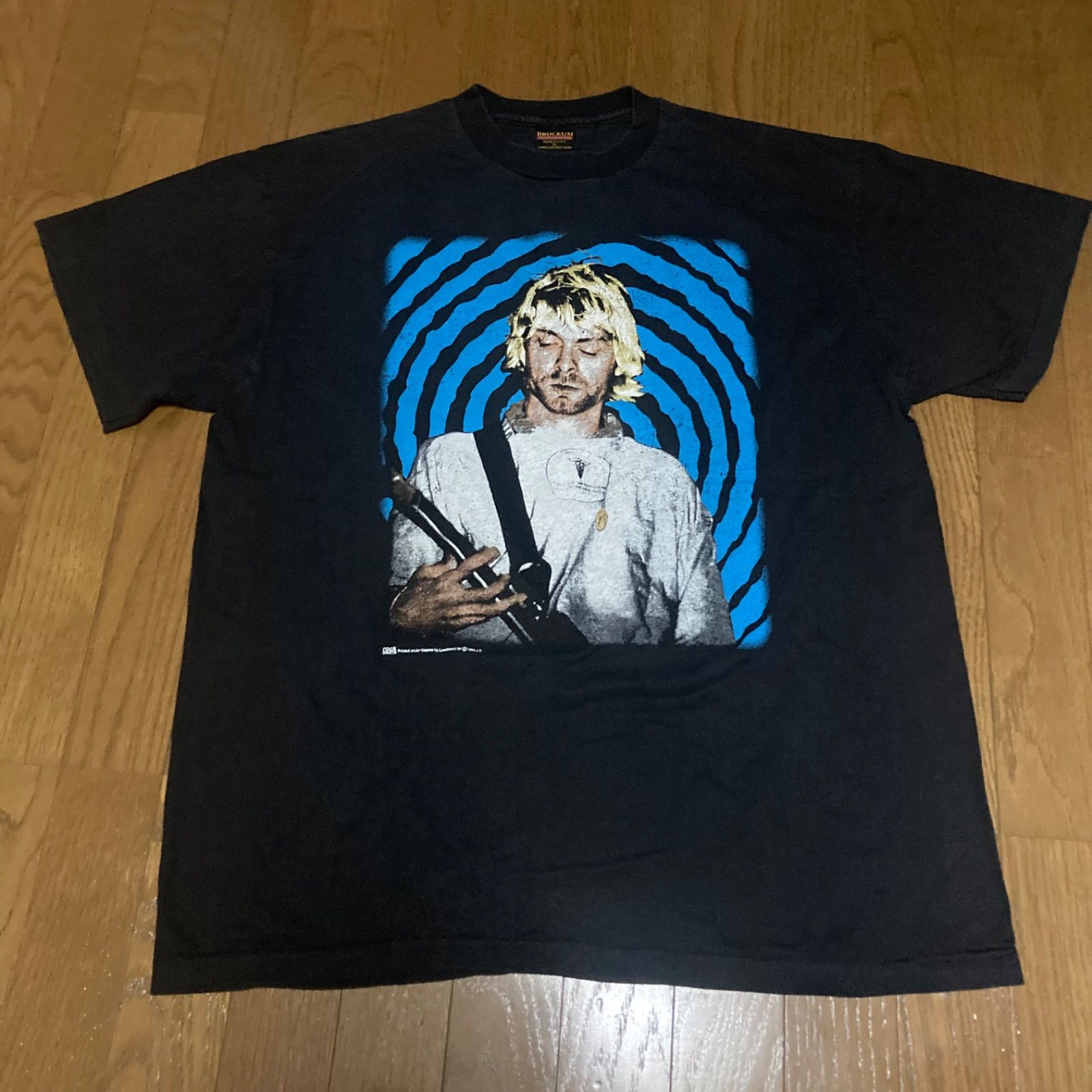 73 NIRVANA ニルヴァーナ Kurt Cobain カートコバーン Tシャツ