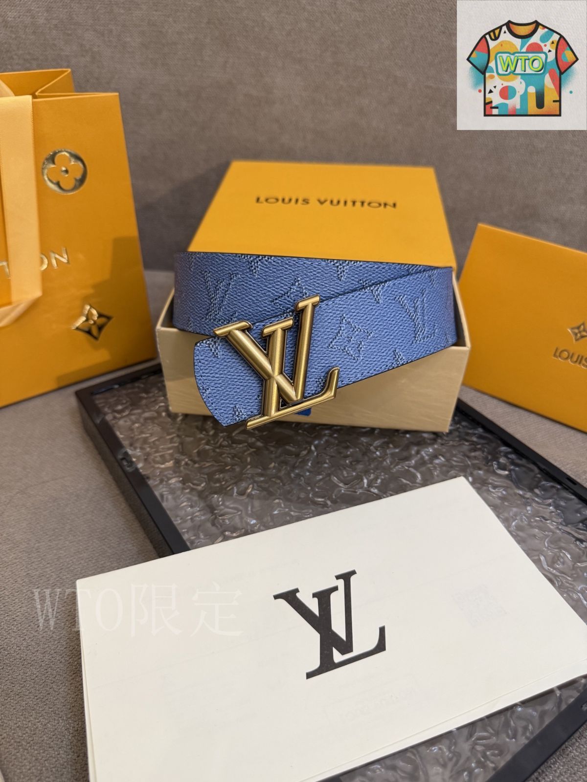 今日WTO】Louis Vuitton ルイヴィトン Dimension リバーシブル