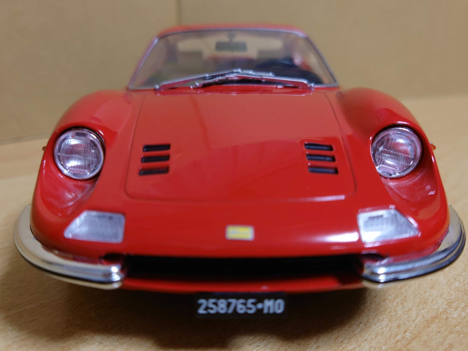 1/18 フェラーリ ディーノ 1969 レッド Ferrari Dino 246GT MCG製 ダイ