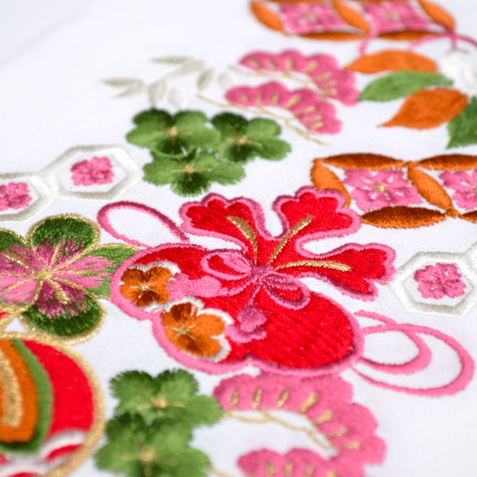 美品》正絹 振袖フルセット S〜Lサイズ 成人式 金駒刺繍 鶴 赤地