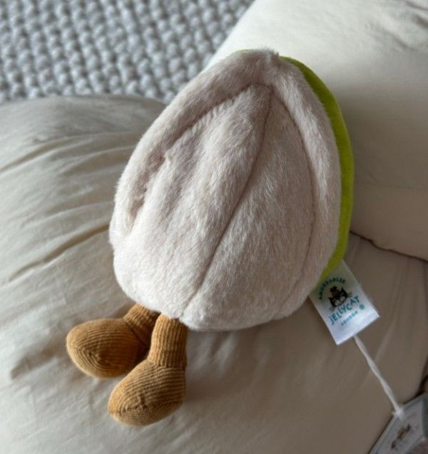 大人気定番！ 新品未使用 ☆ jellycat ピスタチオ ぬいぐるみ