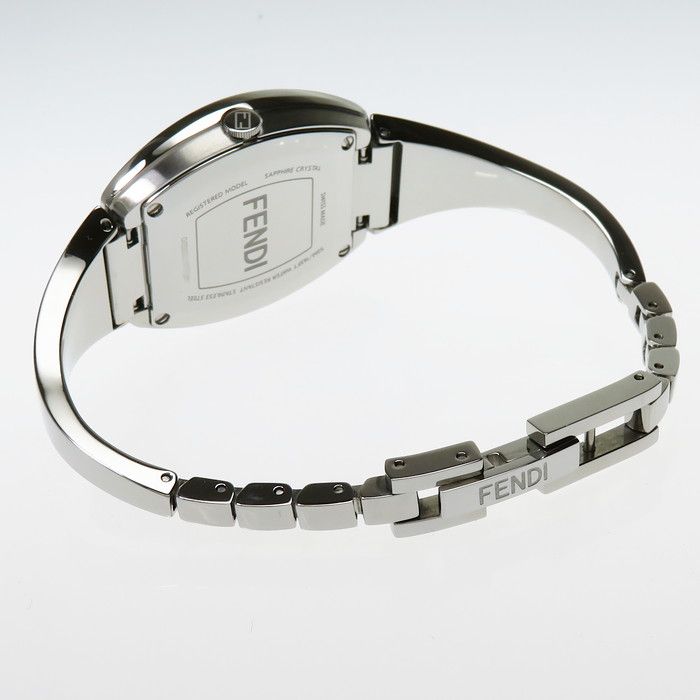 未使用 フェンディFENDI F101100203 マイウェイ トノー 腕時計 美品】フェンディ マイウェイ トノー クォーツ シェル 2針
