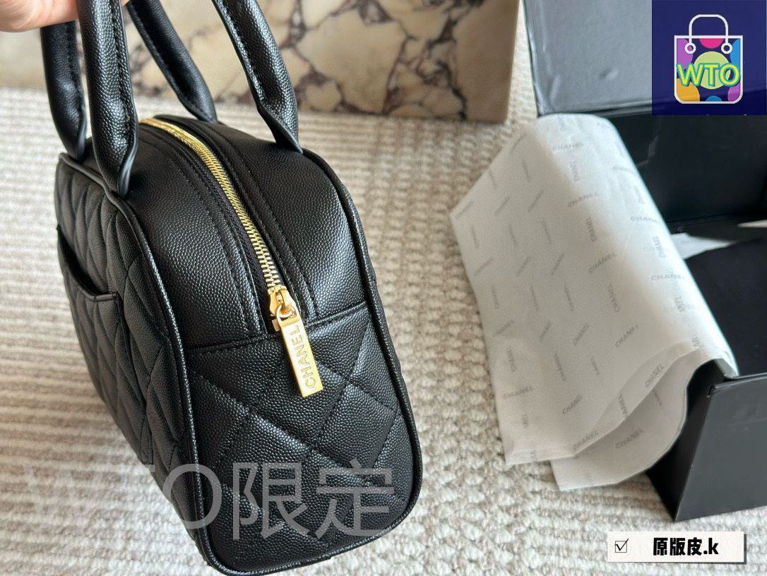 今日特価】Chanel シャネル ヴィンテージボウリングバッグ
