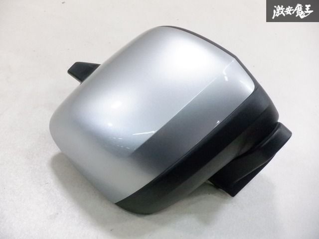 程度良好！】 ダイハツ 純正 S700V S710V ハイゼットカーゴ