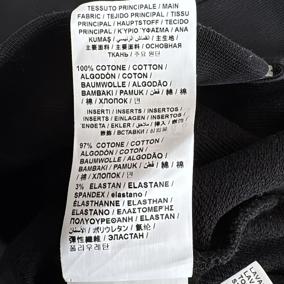 LOVE MOSCHINO(ラブモスキーノ) ブルゾン サイズM メンズ美品 - 黒