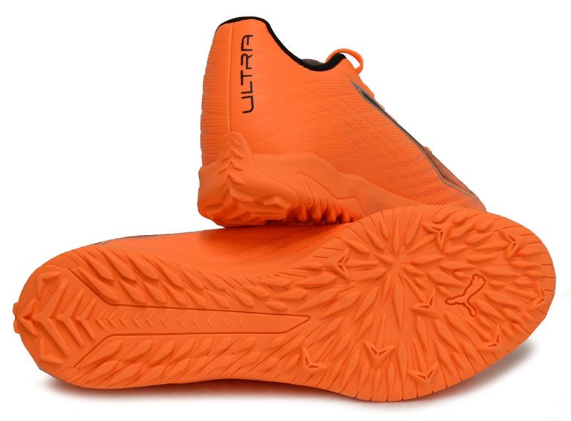 新品　PUMA プーマ　ウルトラプレイTT　サッカー　トレシュー　白　25.5 新品プーマ ウルトラプレイTT 26.5cm サッカー,ジュニアサッカー