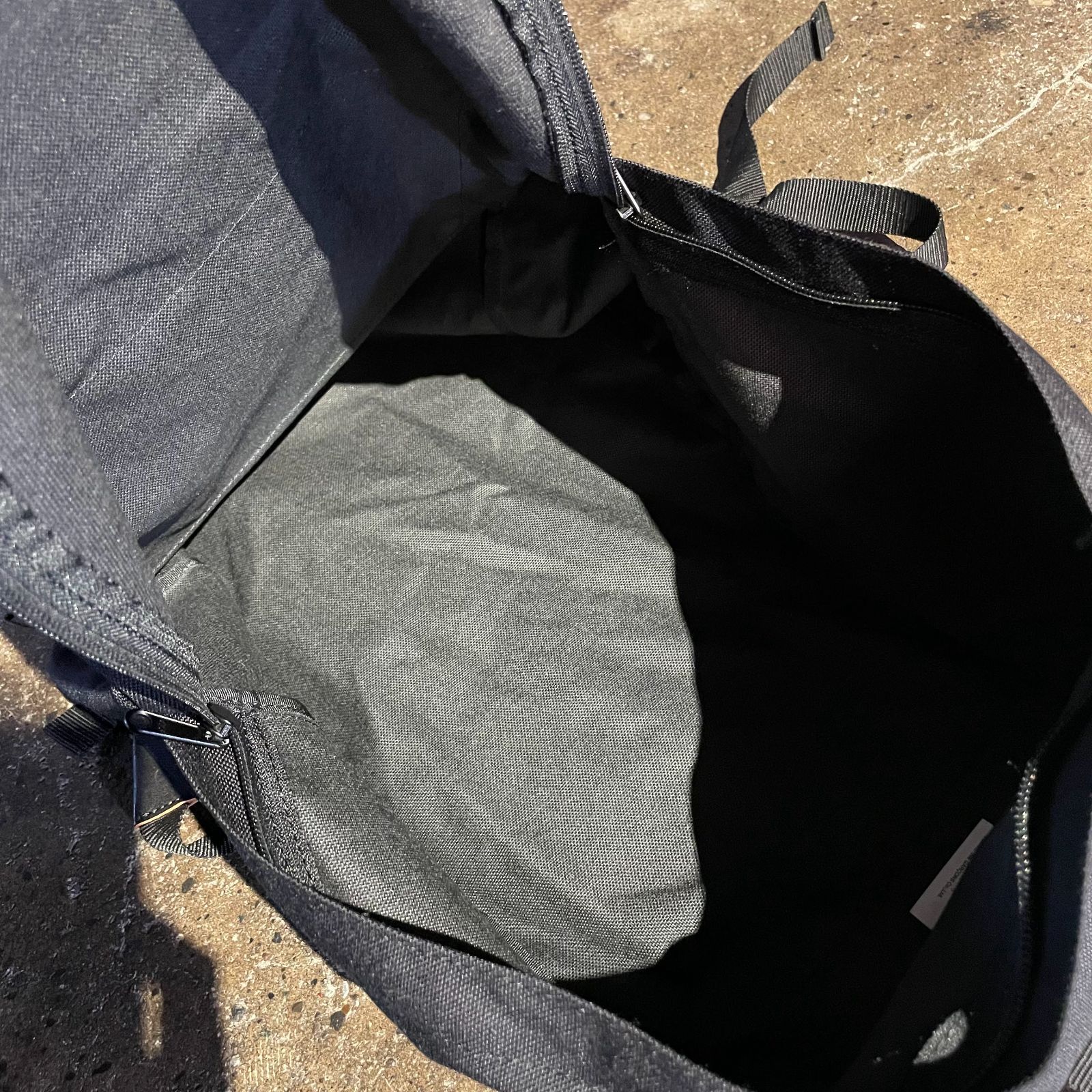 COMME des GARCONS HOMME PLUS ナイロン バッグパック 小サイズ PZ-K