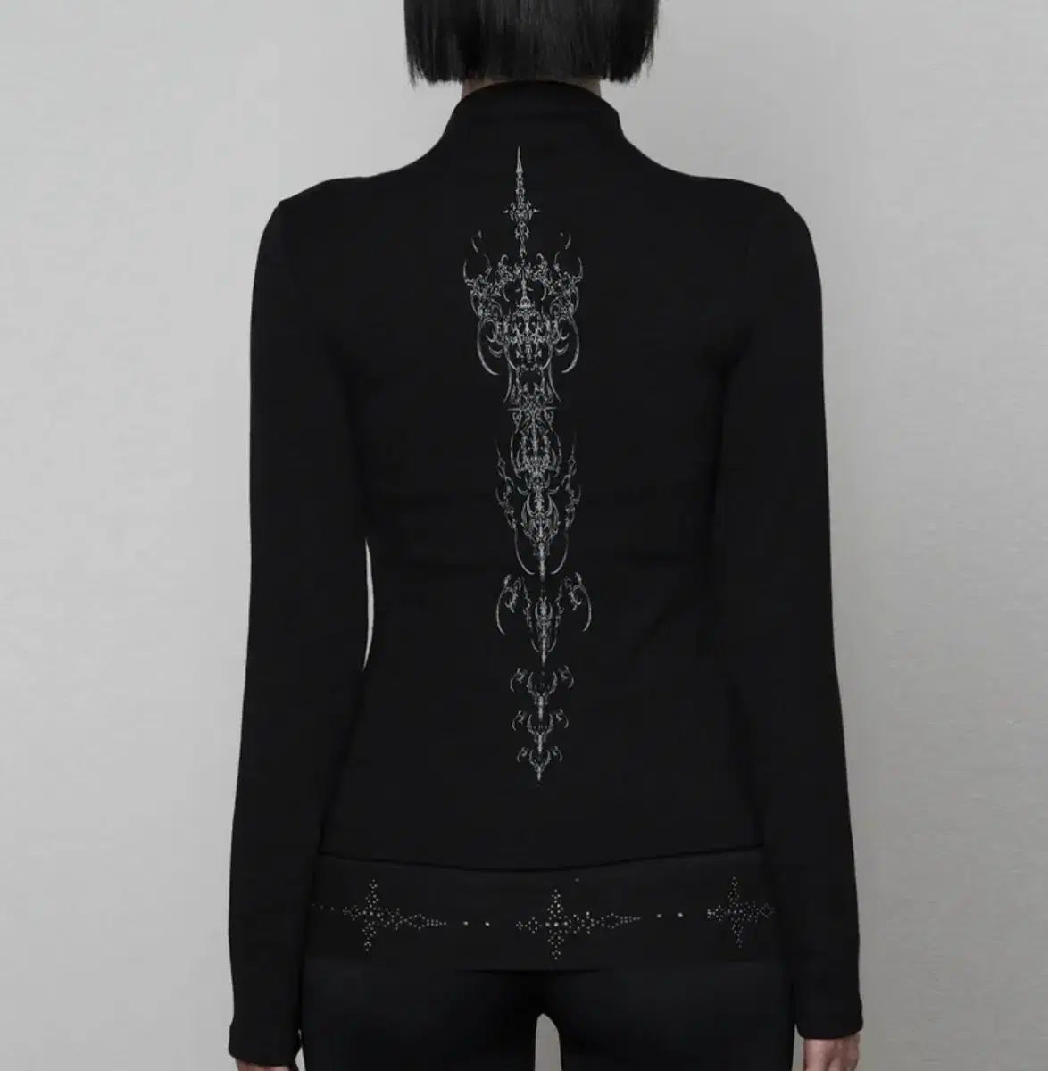 エトオソメ ポケットハーフ タートルネック ボタン ロングスリーブ