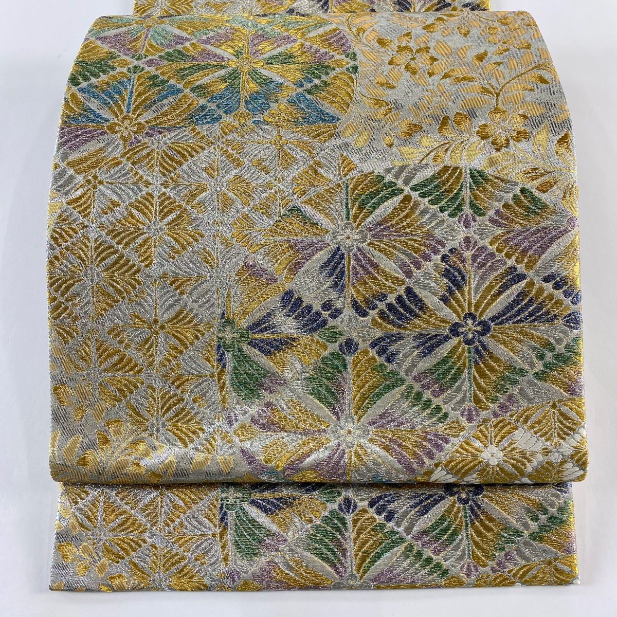 袋帯 美品 秀品 若松 花唐草 金糸 箔 銀色 六通 正絹 【中古
