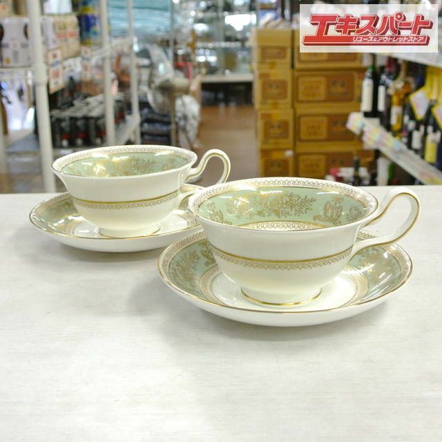 WEDGWOOD ウェッジウッド コロンビアセージグリーン ピオニー カップ＆ソーサー ペア 湘南台店 - メルカリ