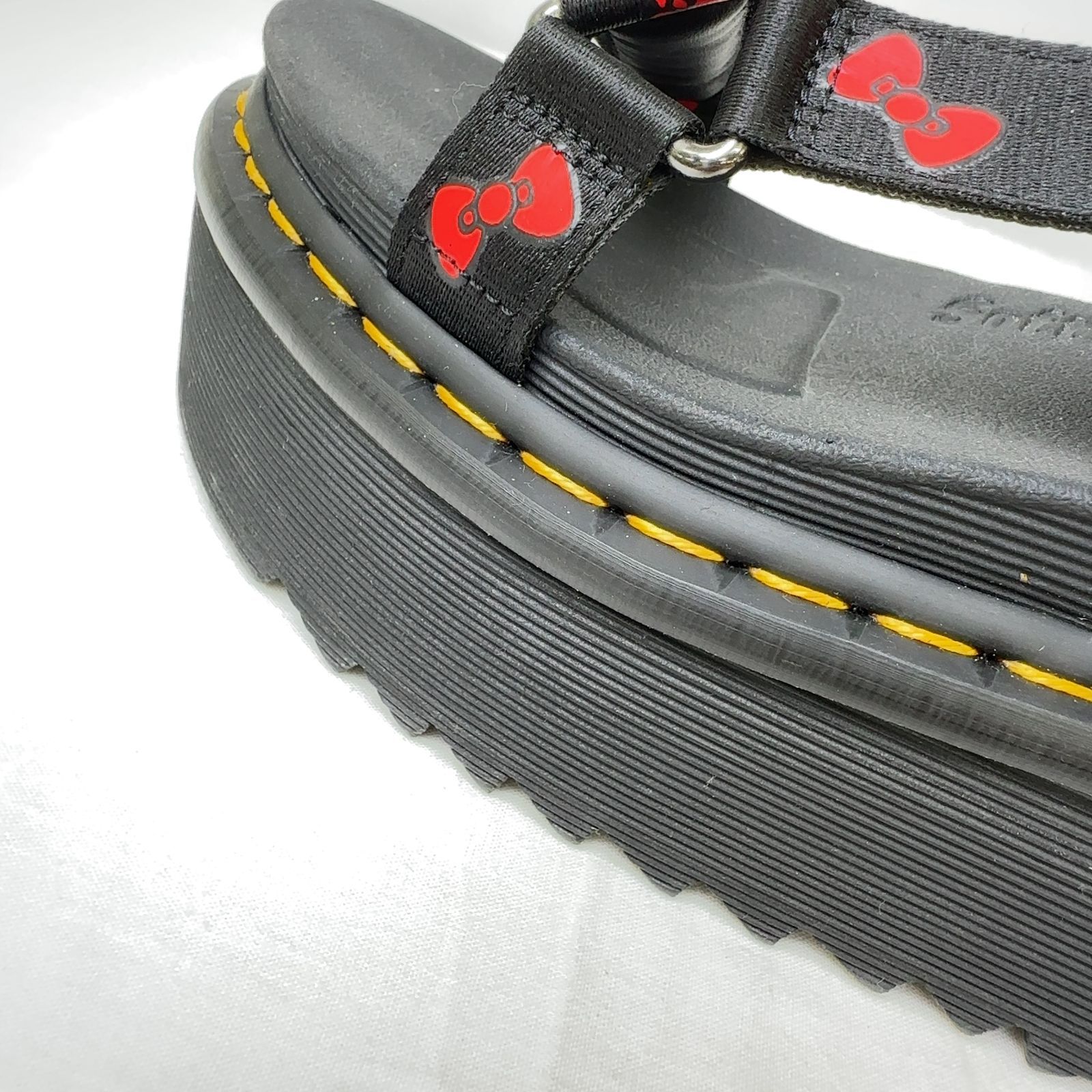 厚底ストラップサンダル 厚底