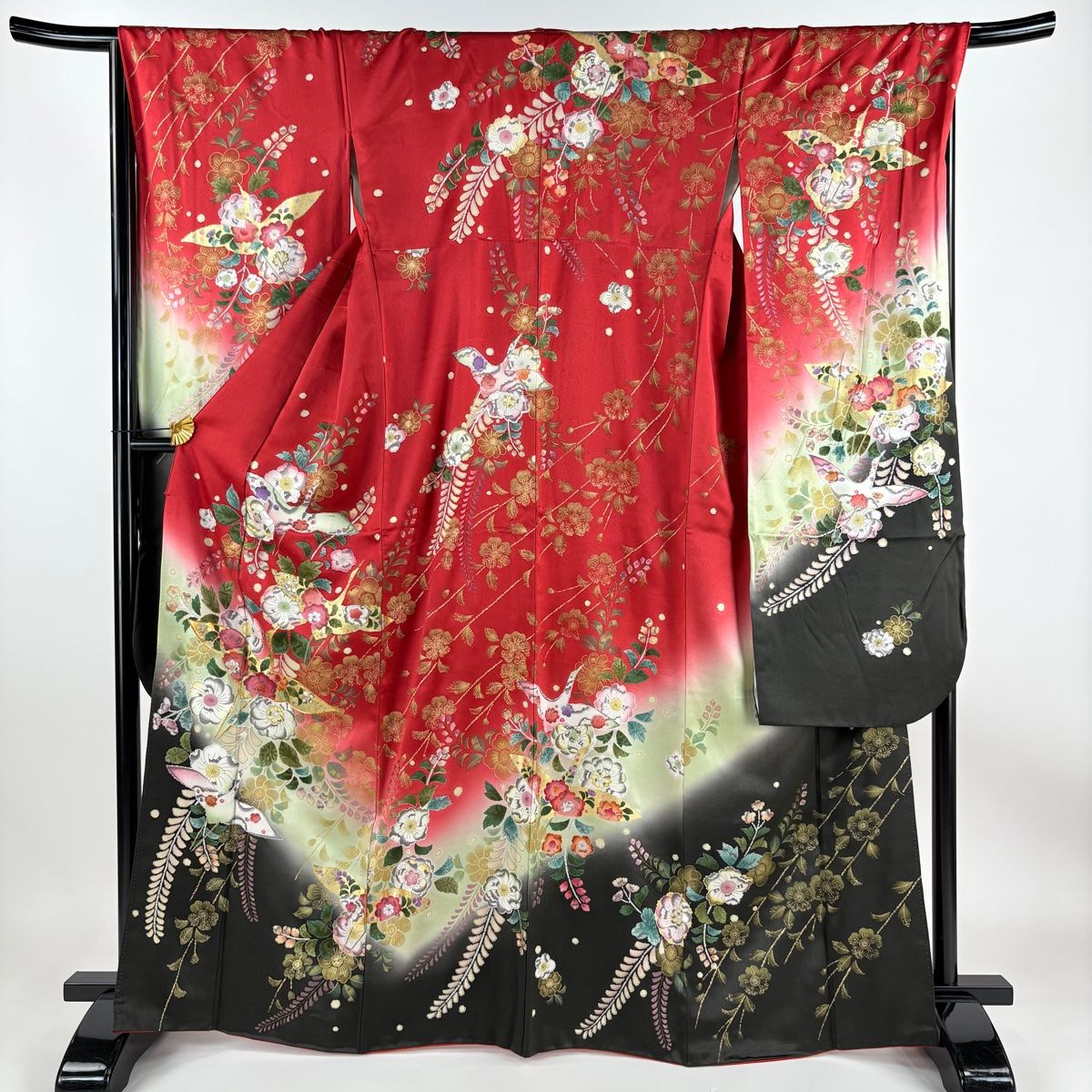 ★専用★美品 振袖 赤 飛鶴 松 刺繍 金彩加工 身丈164cm フォーマル 引き振袖レンタル 赤色/松鶴しぼり刺繍 NT-96 | 引き振袖