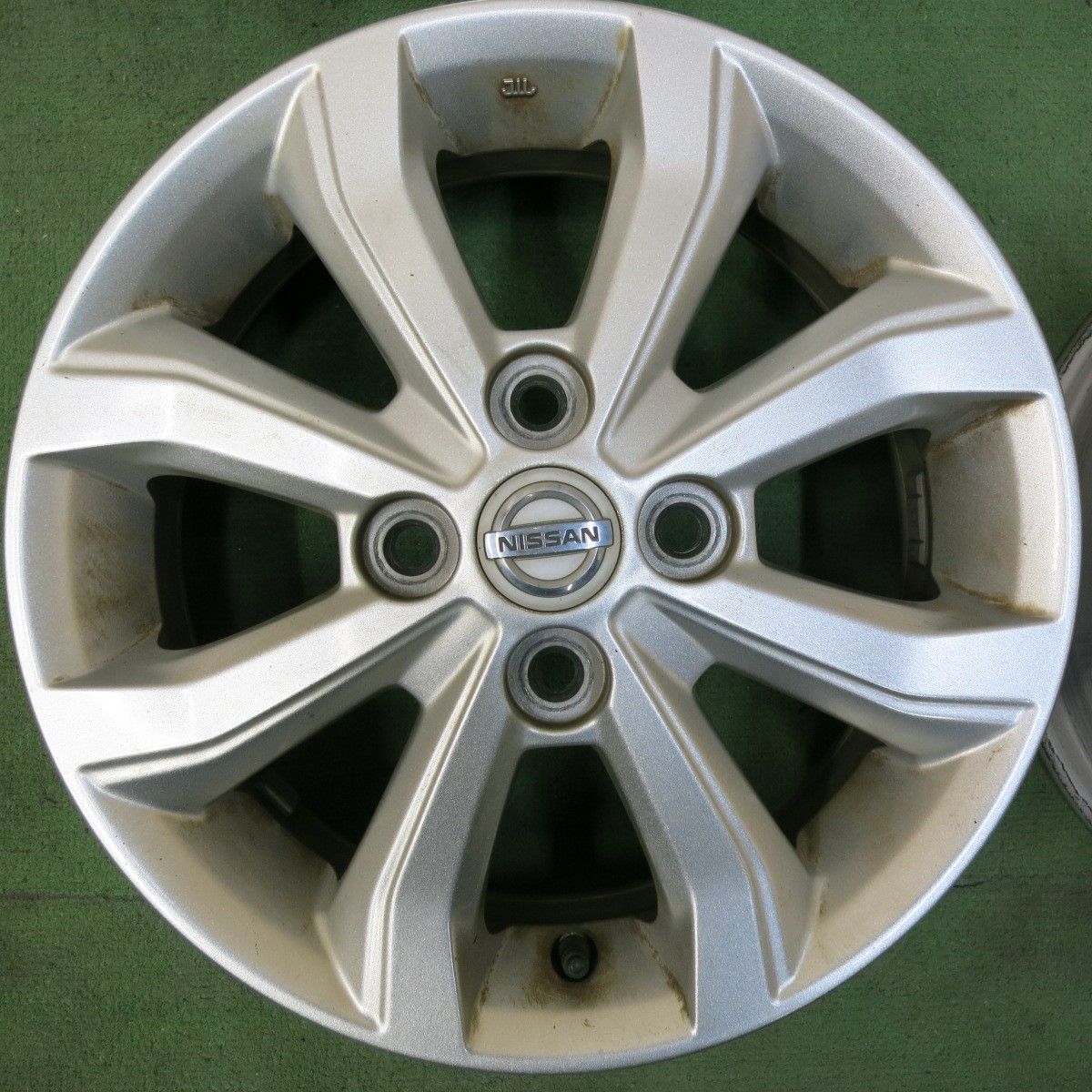 14×4.5J ダイハツ