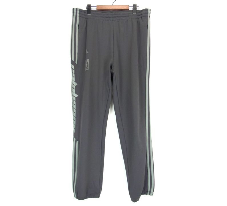 アディダス adidas □ 【 YEEZY CALABASAS TRACK PANT DY0567 】 イージー カラバサス サイド ライン  トラック パンツ w17406 - メルカリ