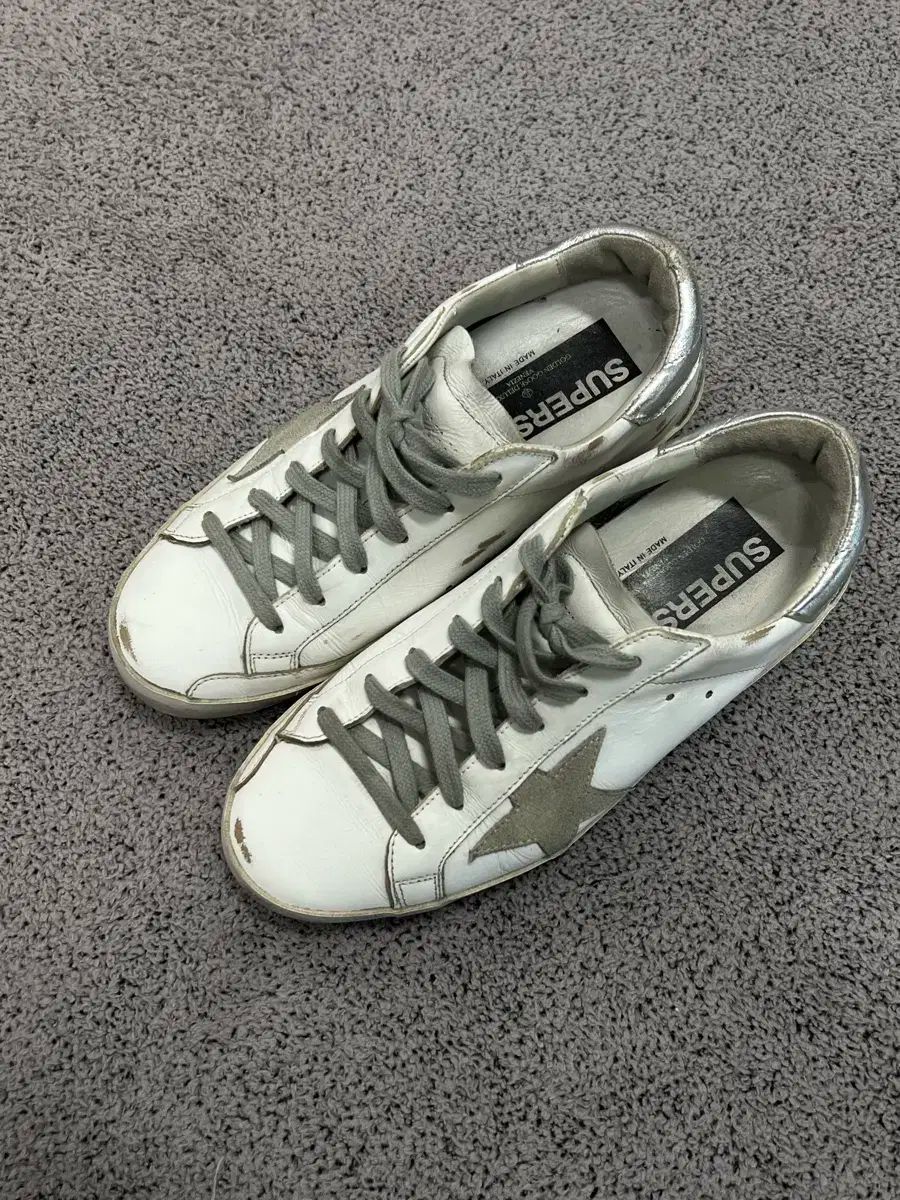 GOLDEN GOOSE ゴールデングース スーパースター シルバー|ホワイト