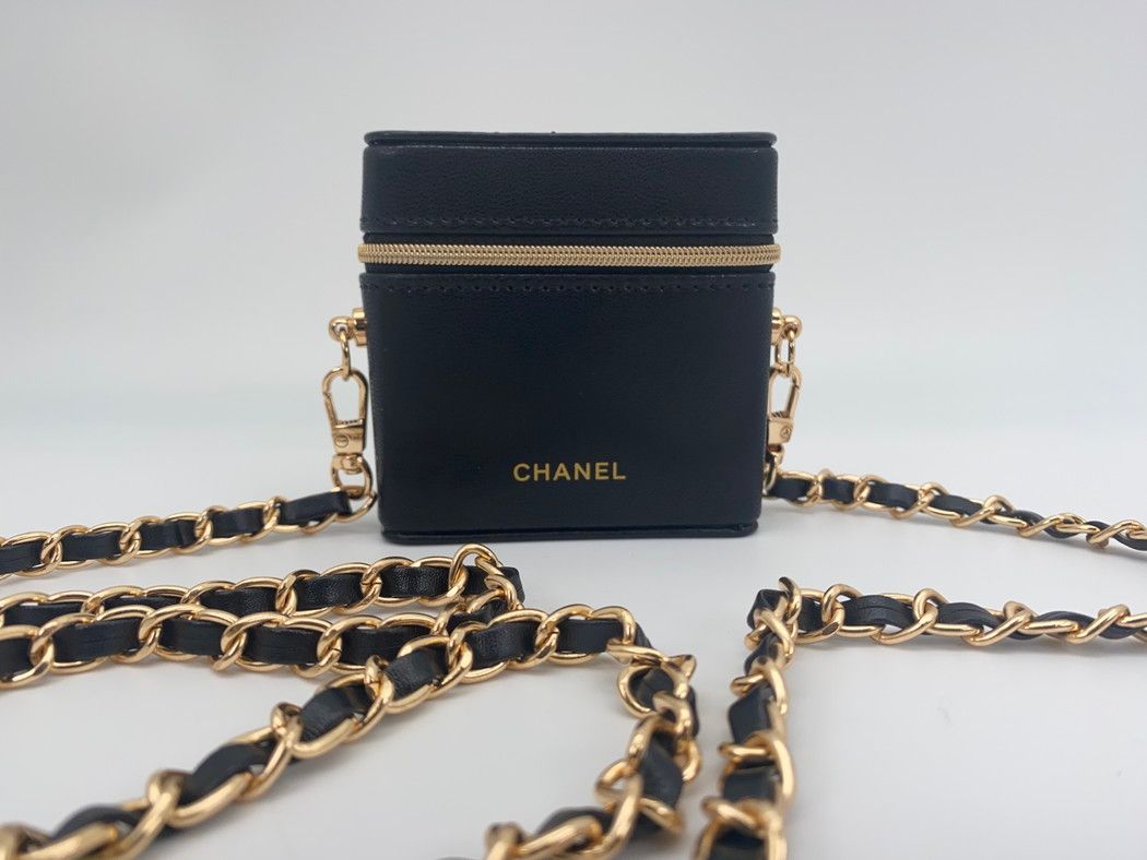 CHANEL シャネル ノベルティ リップケース チェーンショルダー