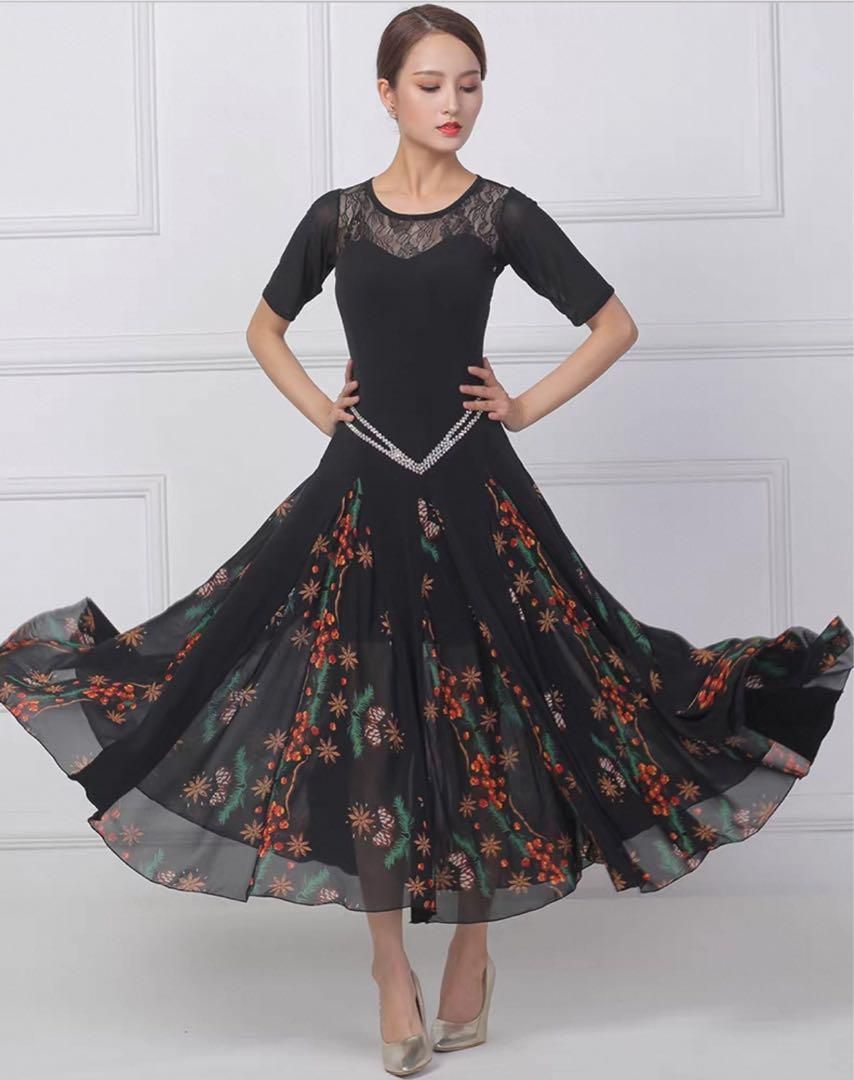 ストーン付き✨スタンダード練習用ワンピース★ダンスパーティーにも！ 新品未使用 練習着からダンスパーティーまで 花柄スタンダード