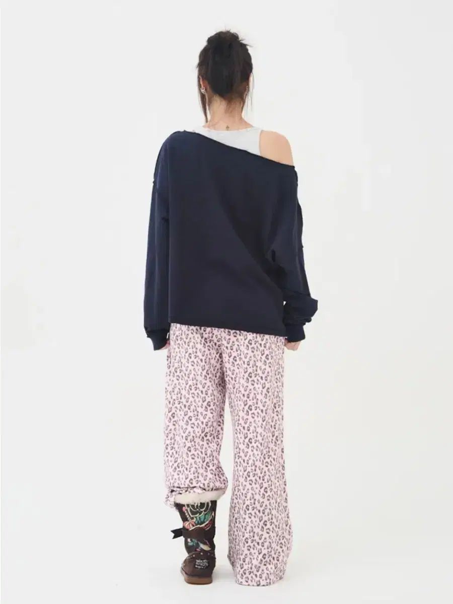 ご注文期待致します! EXPIRED GIRL レオパード BIG スウェットパンツ 早い者勝ち！