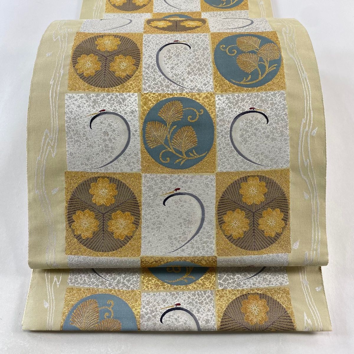 袋帯 美品 秀品 鶴 松 金銀糸 箔 ベージュ 六通 正絹 【中古