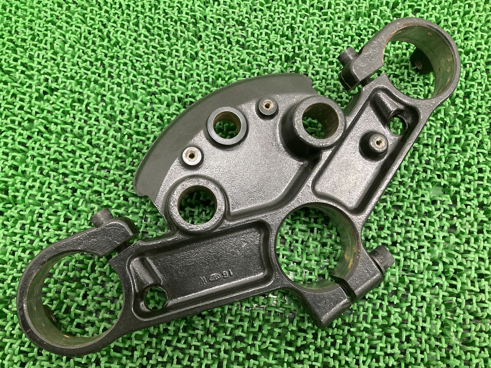 FLTRXS トップブリッジ ハーレー 純正 中古 バイク 部品 ツーリング